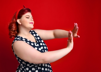 5 исторических периодов, когда в моде были аппетитные формы