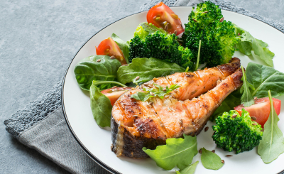 Рецепт дня: сёмга запеченная с брокколи в сливках 