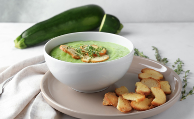 Готовим крем-суп из кабачка с кокосовыми сливками