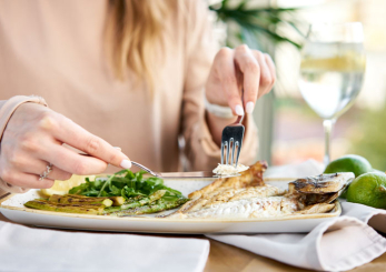 Продукты для поддержания упругости кожи